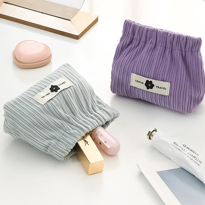 Mini velvetinės kosmetinės (2/4vnt.)