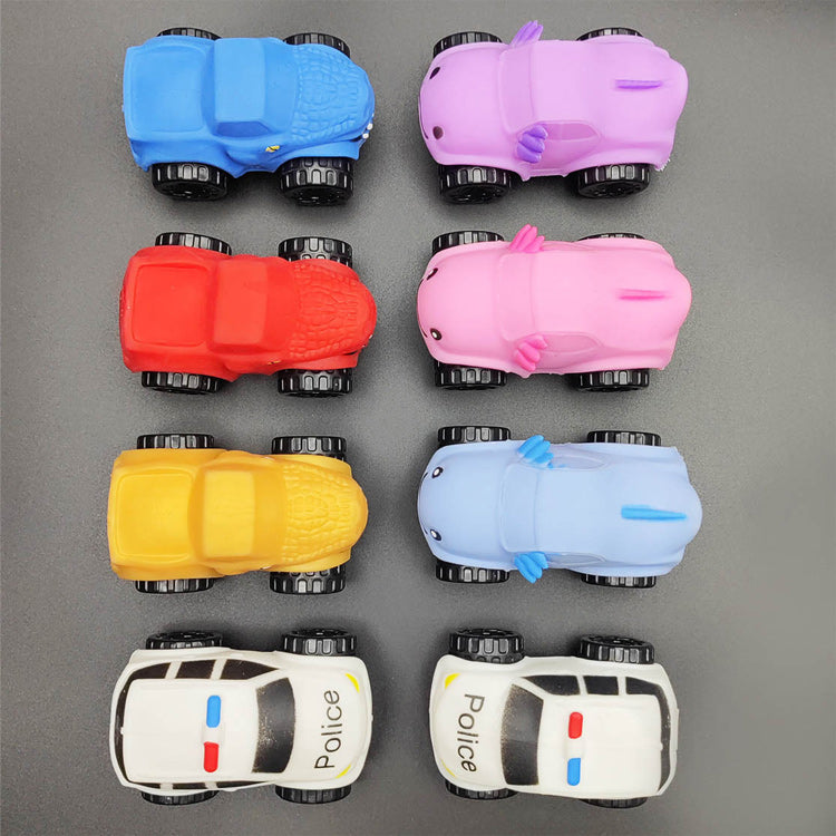 Formą keičiantis žaislinis automobilis