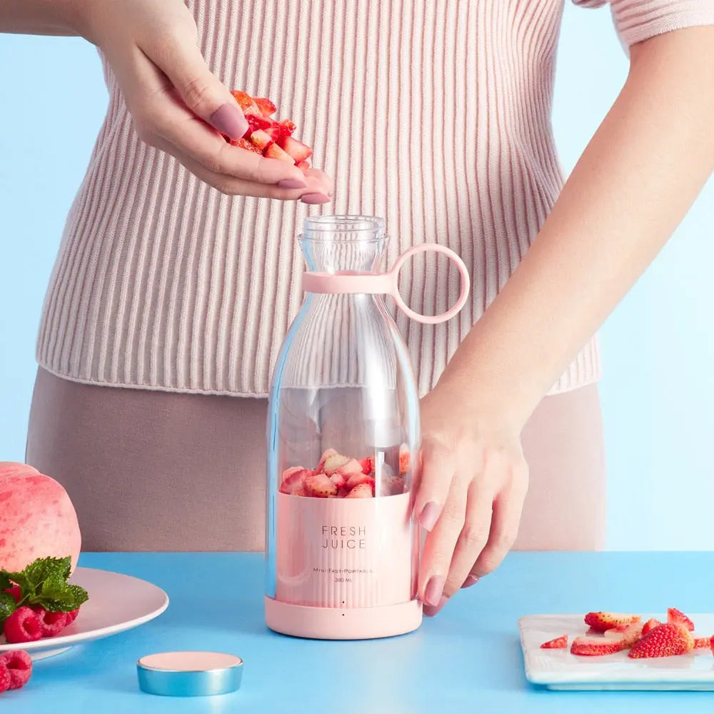 FreshJuice™ – Nešiojamas kokteilių plaktuvas