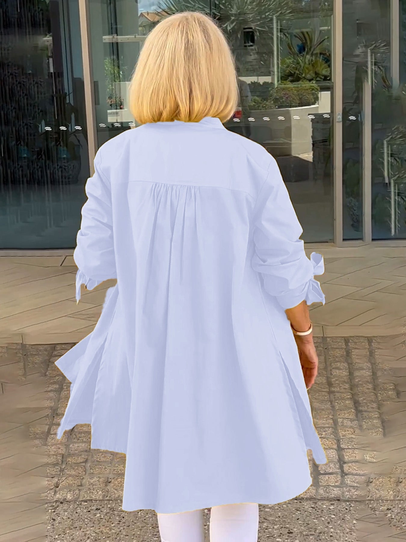 „Butterfly“ marškininė striukė elegancijai ir komfortui