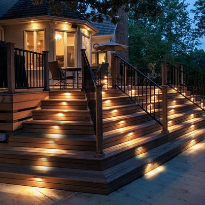 Saulės energijos įkraunami šviestuvai "Solar Deck Lights"