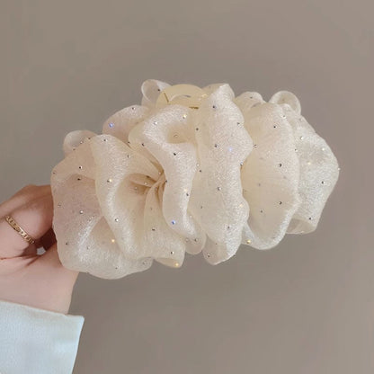 Elegantiškas plaukų segtukas – tvirtinimo detalė