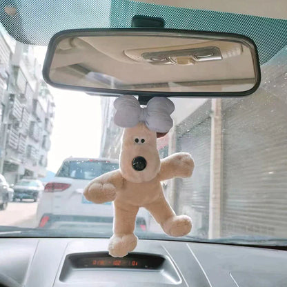 Šuniuko formos automobilio dekoracija pateiktas automobilio salone