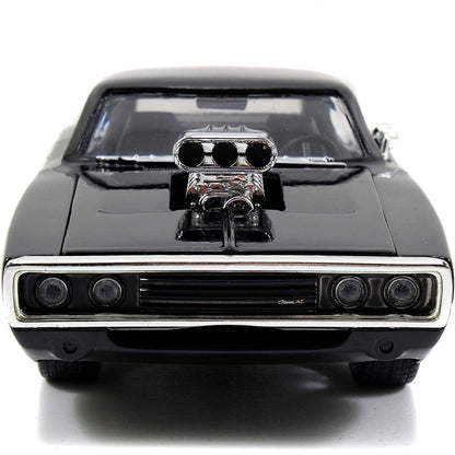 Juodas Dodge Charger modelis iš priekio, matomas variklis virš kapoto.