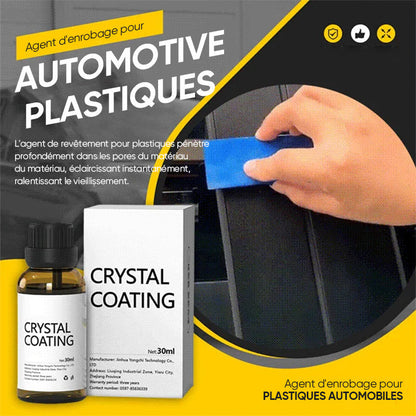 Automobilio plastiko atnaujinimo priemonė pavaizduotas interjero aplinkoje