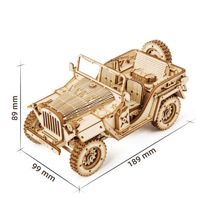 Medinis 3D mechaninis konstruktorius – surinktas garinis traukinys iš šono