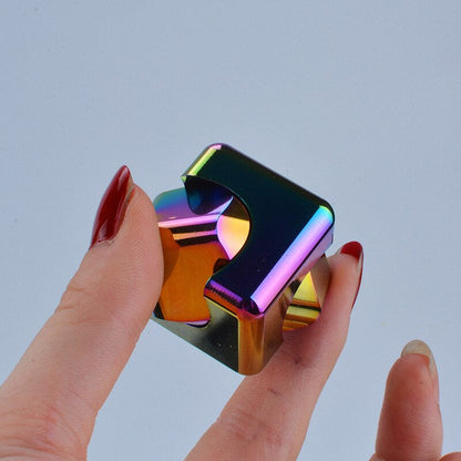 Fidget Cube suktukas sukamas pirštais