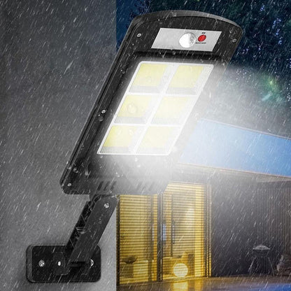 LED šviestuvas su saulės baterija – galimi variantai