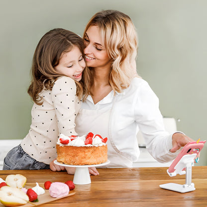 Vaikiškas žaislinis telefonas – mama ir vaikas fotografuoja
