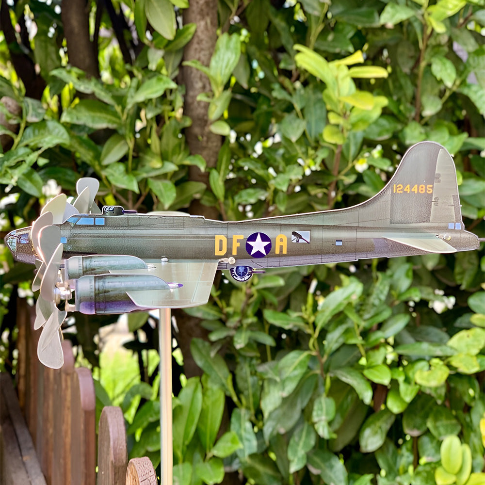 Vėjo malūnėlis B-17 Flying Fortress unikalus dizainas