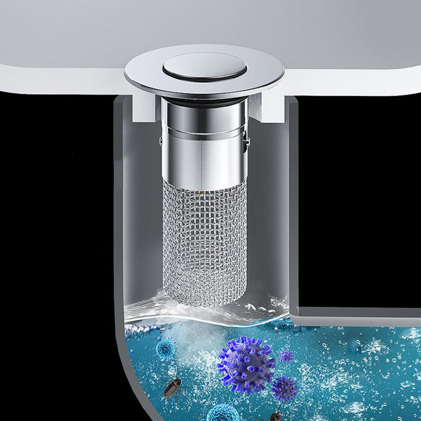 Kriauklės kamštis su tinklelio filtru įstatytas angoje