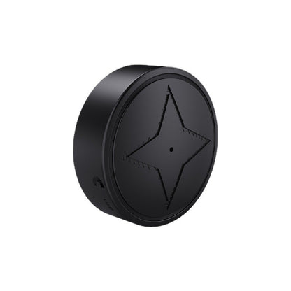 Magnetinis mini GPS seklys – detalė stambiu planu