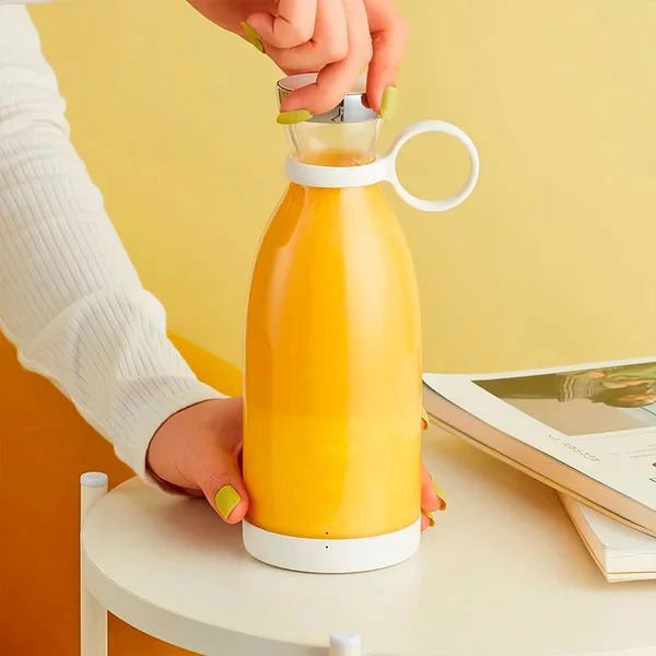 FreshJuice™ – Nešiojamas kokteilių plaktuvas