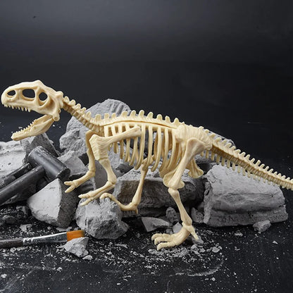 Kūrybinis rinkinys - "Priešistorinis dinozauras" – tiranozauro skeletas dekoracijoje