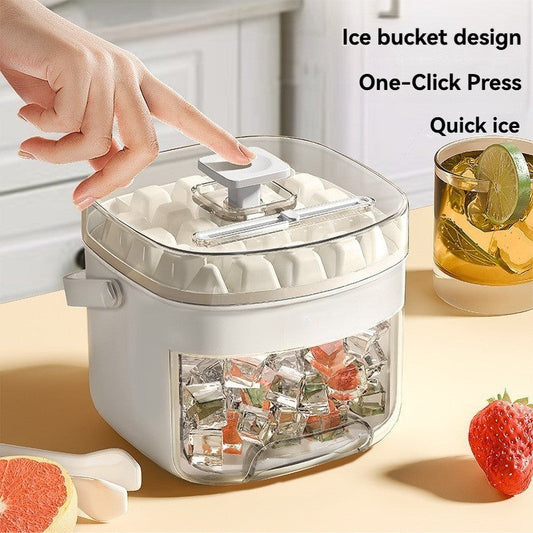 Balta ledo kibiro forma su skaidriu dangčiu, greitam ledo gaminimui.